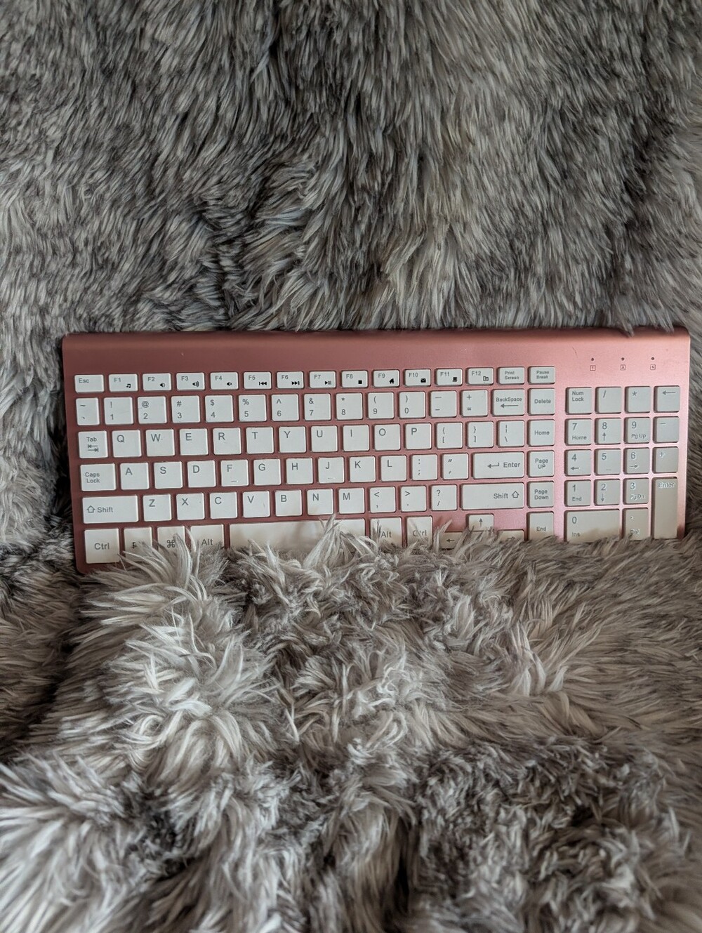 Wireless Rose Gold Slim Keyboard - Portable Bluetooth/USB